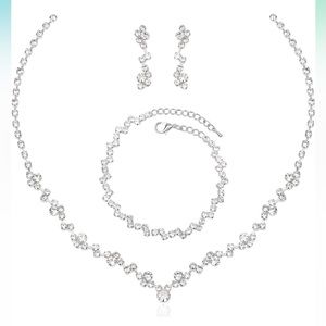 NWT Necklace Earrings Bracelet Set, AVAILABLE IN SILVER OR GOLD